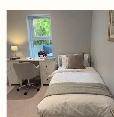 Single bed and workstation